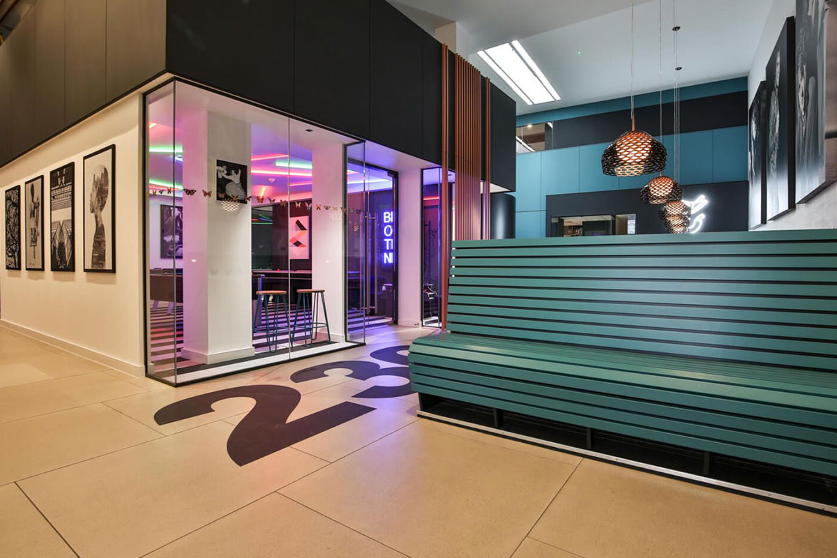 London, Hammersmith, W6 7NL, Yurt